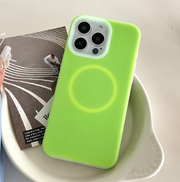 Colorful Silicone Phone Cases with MagSafe Compatibility – Soft and Stylish Protection